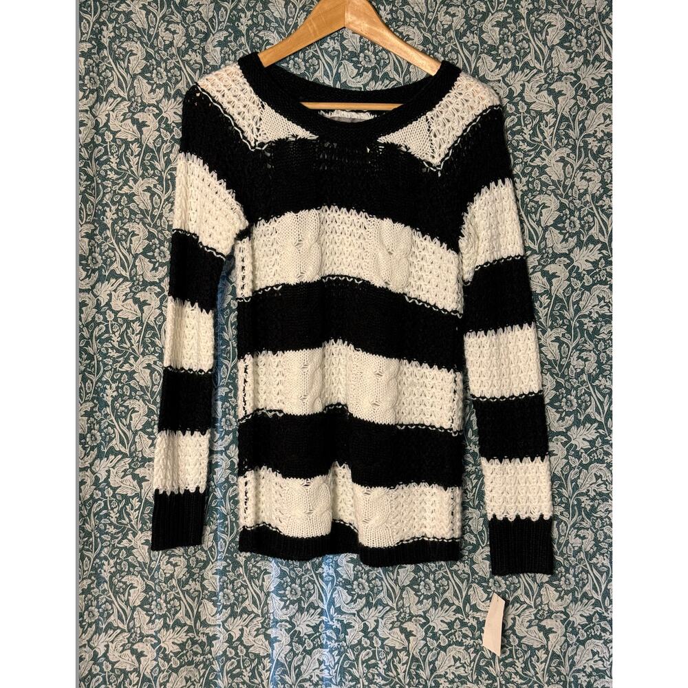 NWT Rubbish Nordstrom Size Small Black and White Knit‎ Stripped Sweater Y2K